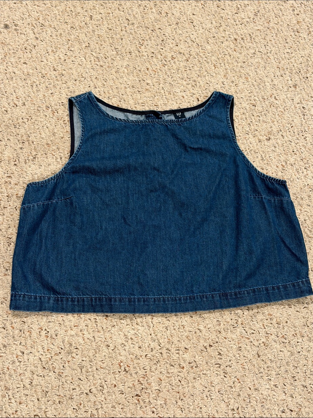 GAP Women’s UltraSoft Denim Cropped Tank Top – XL Lyocell Blend Classic Blue